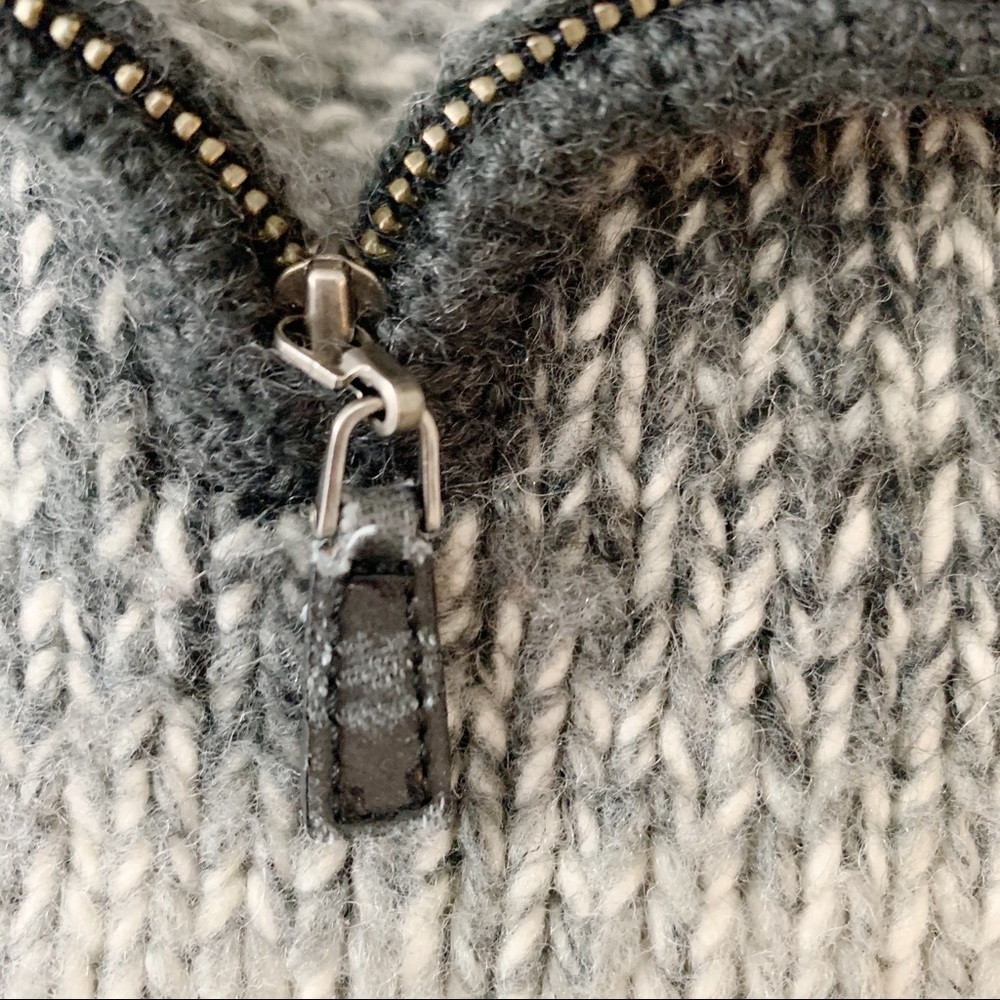 GAP Quarter Zip Mock Neck Sweater - Picture 11 of 13